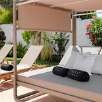 Karat Atlantida فيلة *